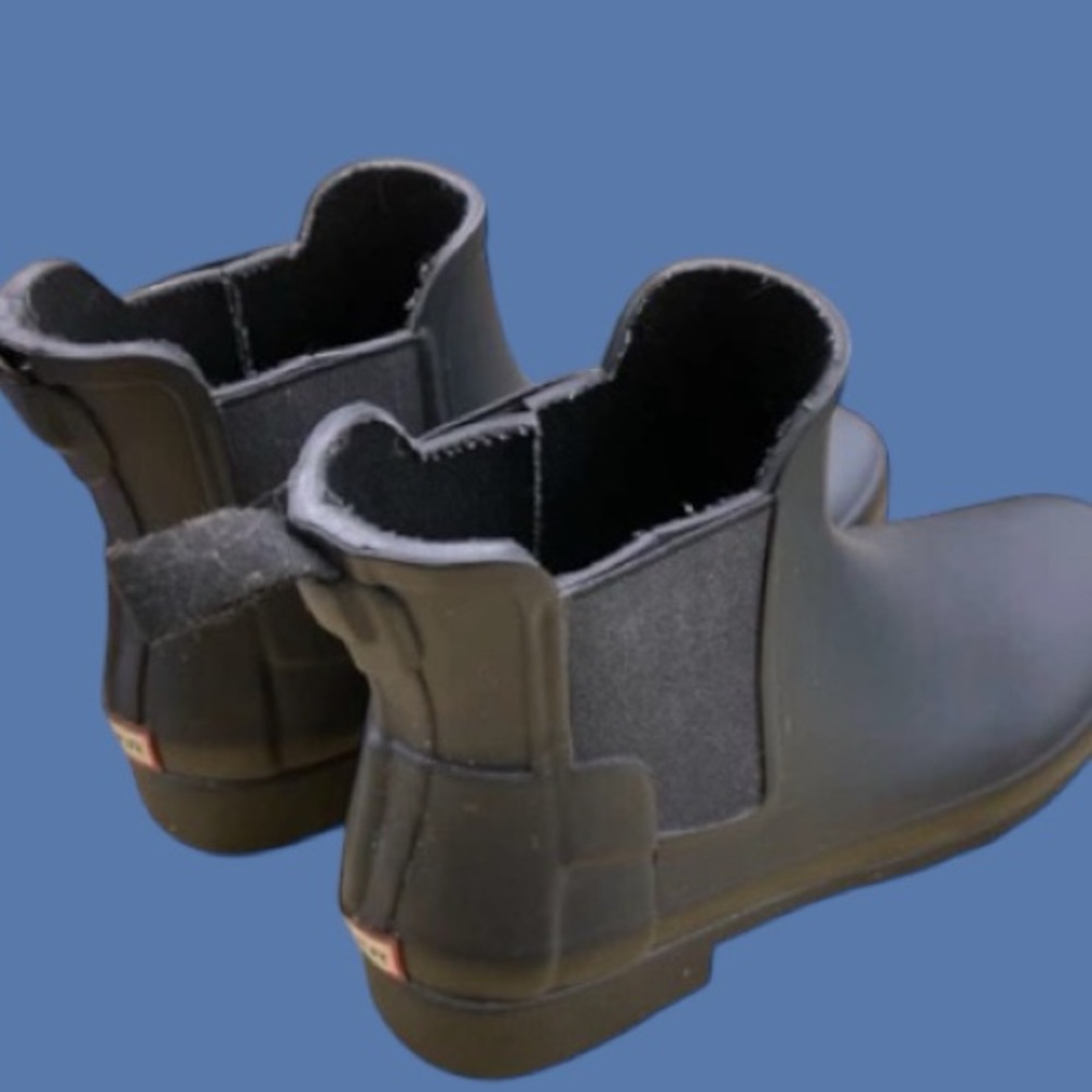 HUNTER Chelsea Black Ankle Rain Boots